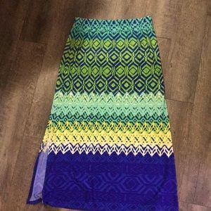 CHICO’S Multi Colored Maxi Skirt💋💎